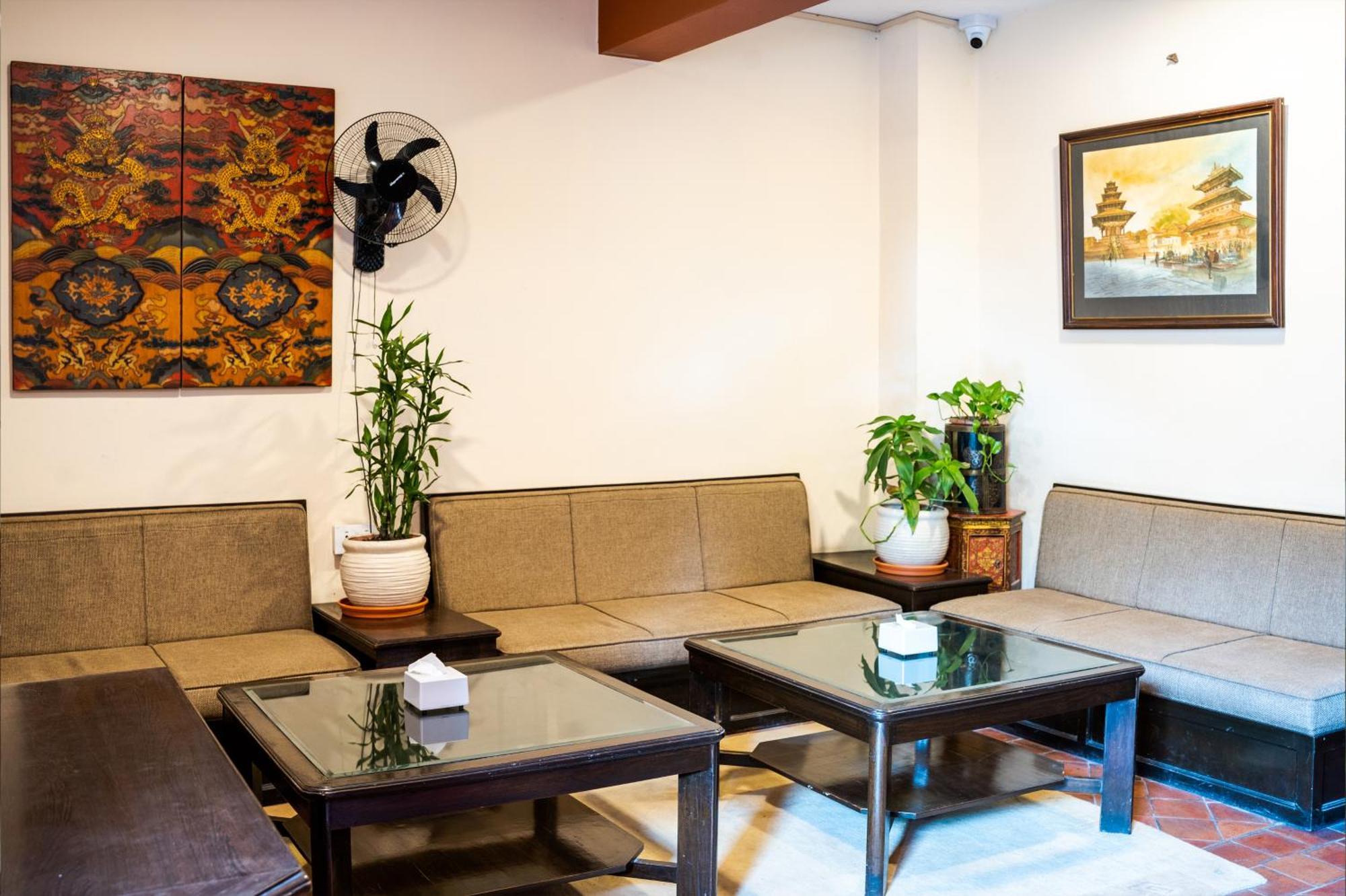 Hotel Namtso Катманду Екстериор снимка