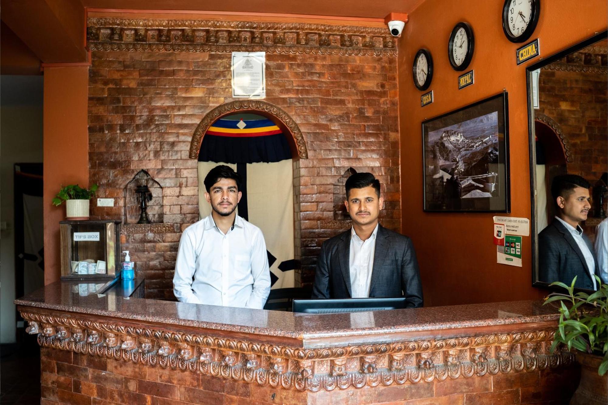 Hotel Namtso Катманду Екстериор снимка