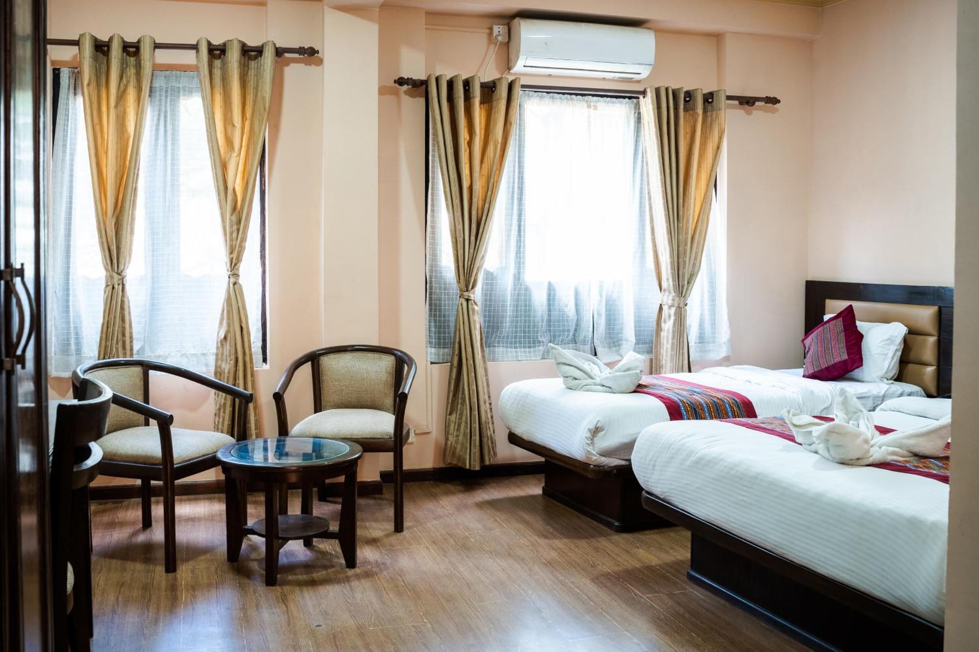 Hotel Namtso Катманду Екстериор снимка