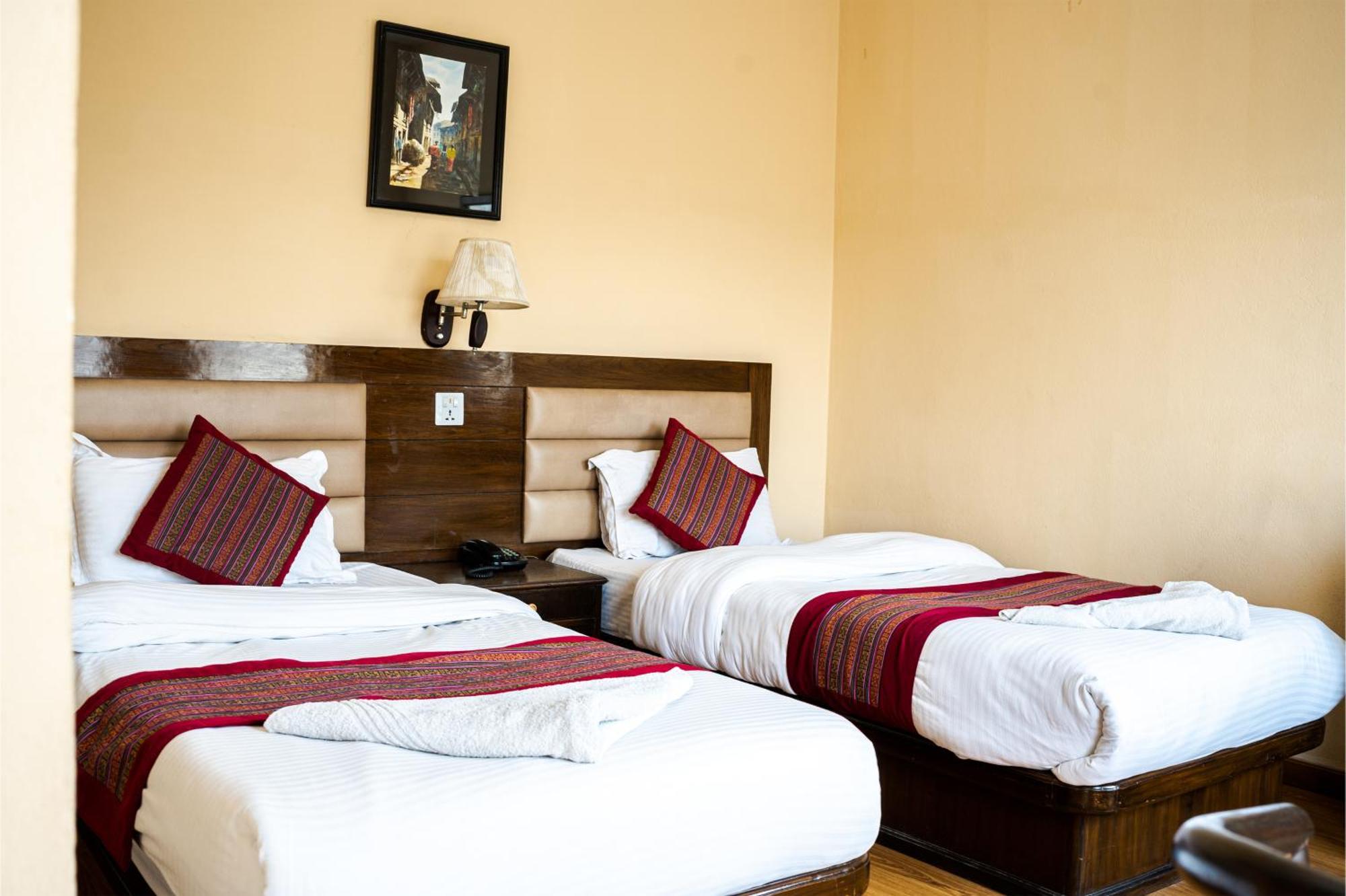 Hotel Namtso Катманду Екстериор снимка