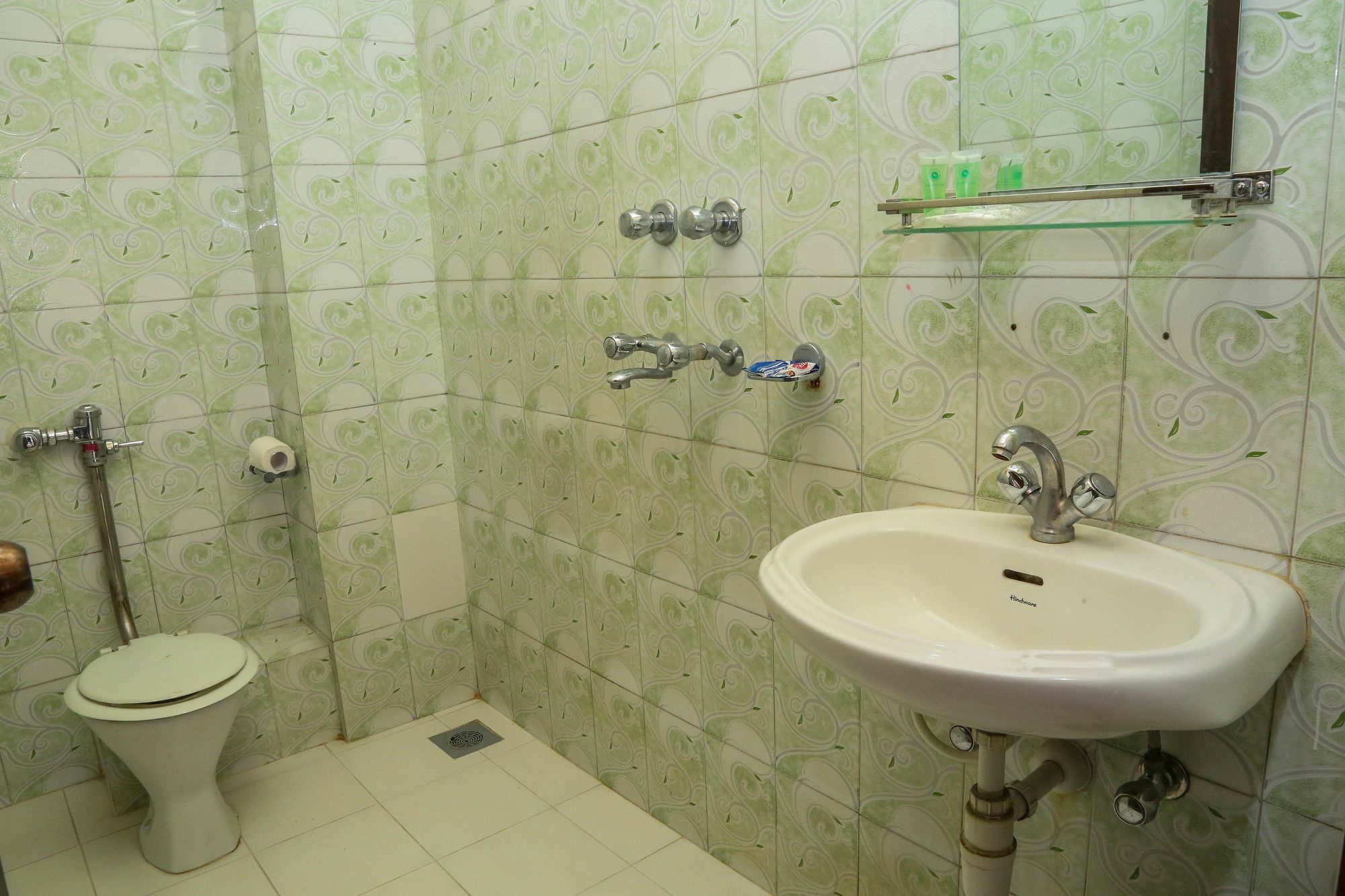 Hotel Namtso Катманду Екстериор снимка